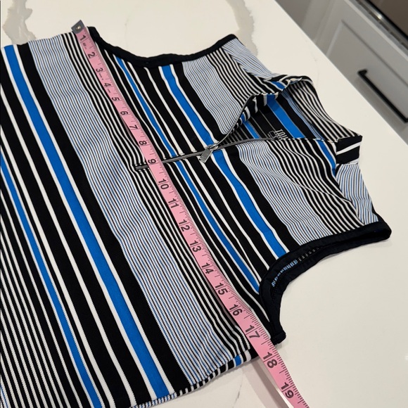 Tail Women's Cindy Sleeveless Golf Top
Striped Sleeveless Top - Blue and Black S - Picture 6 of 9